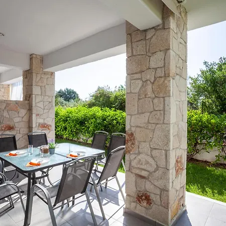 Enastron 43 Apartamento Pefkochori